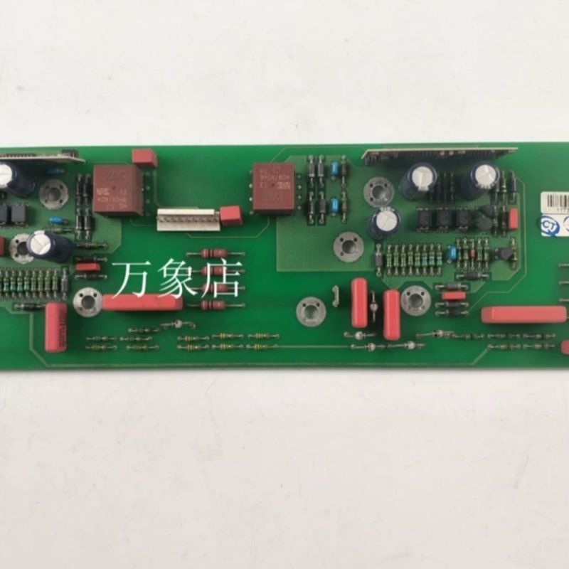 ATV68500/132K 变频器配件动板 AB3S500/132 AB3S500/13驱 2KW 8