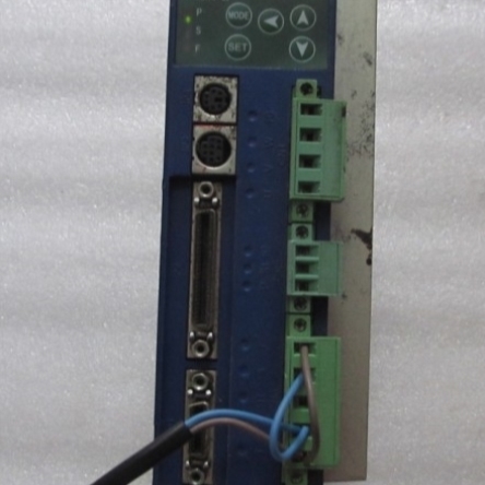ifound方正 驱动器 SED-0223/30 一台