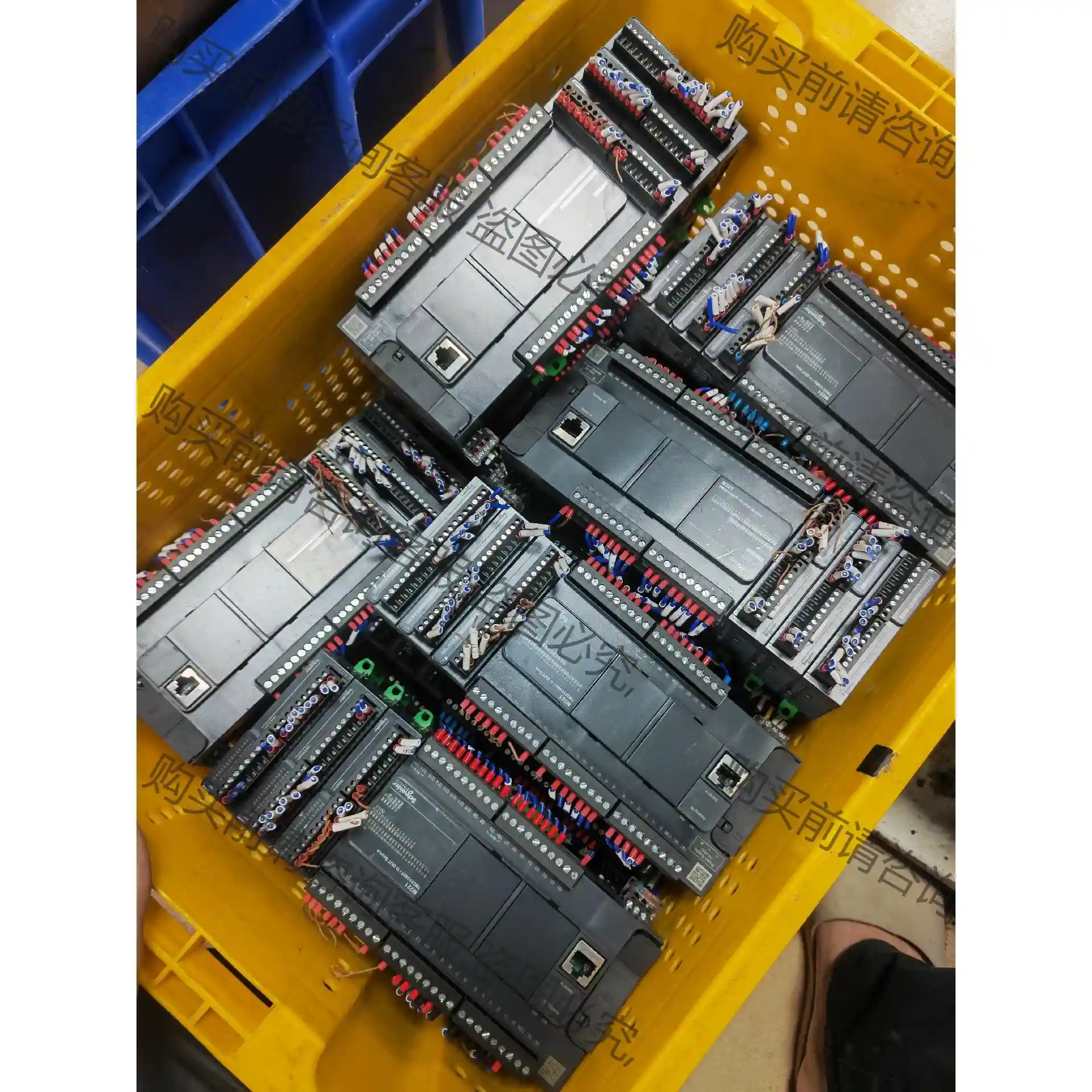 施耐dePLC，主机TM221CE40T，带扩展TM3DQ16 先议价 拆机货包好