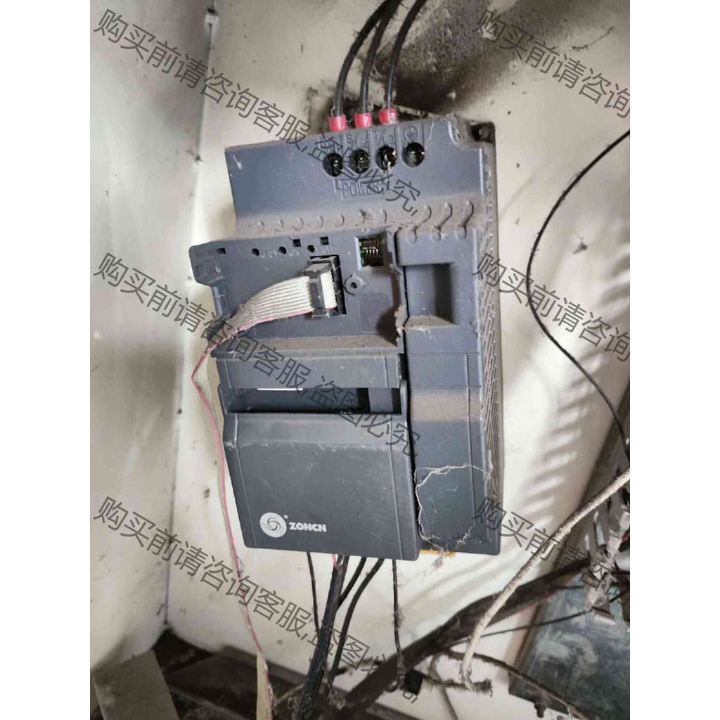 功能正常议价 5.5KW众辰变频器Z2400-5R5G,熔喷机拆机，灰还没