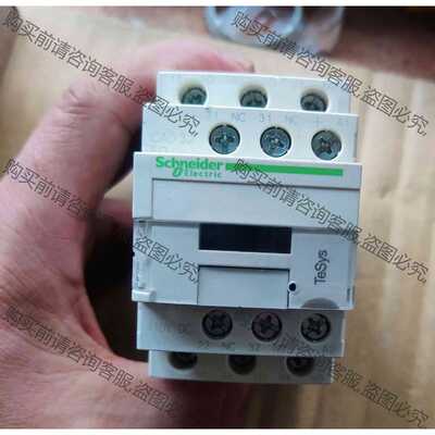 功能正常议价 原装正品CAD32FD电梯专用 施耐de接触器 CAD32-F