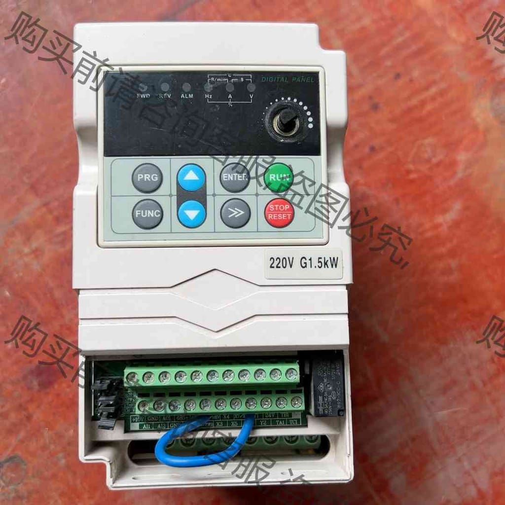 功能正常议价 变频器CDI-E102G5R5/P7R5T4B实物图拍摄