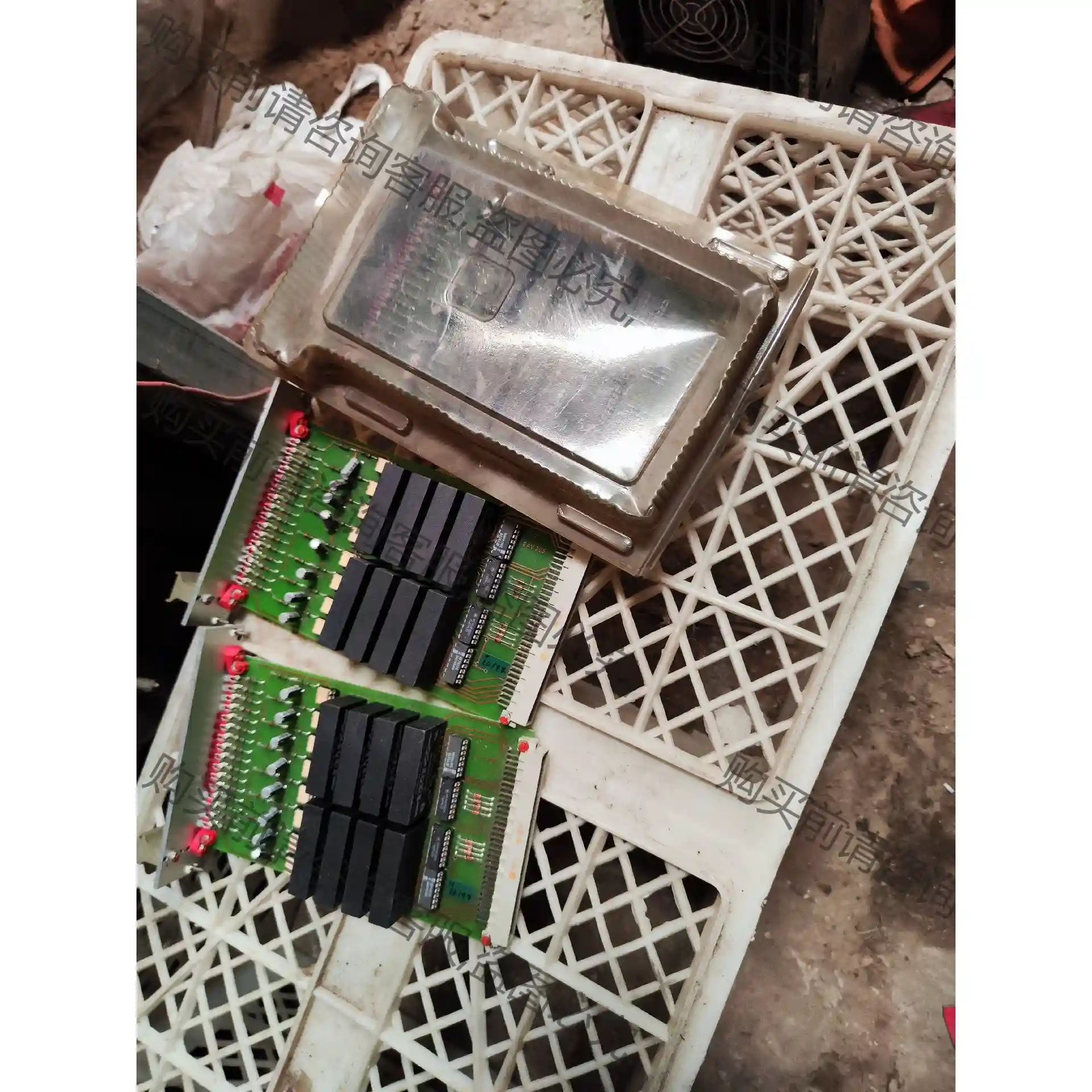 B-S EAV 305 L-S 线路板 3块 单价2000元 先议价 拆机货包好