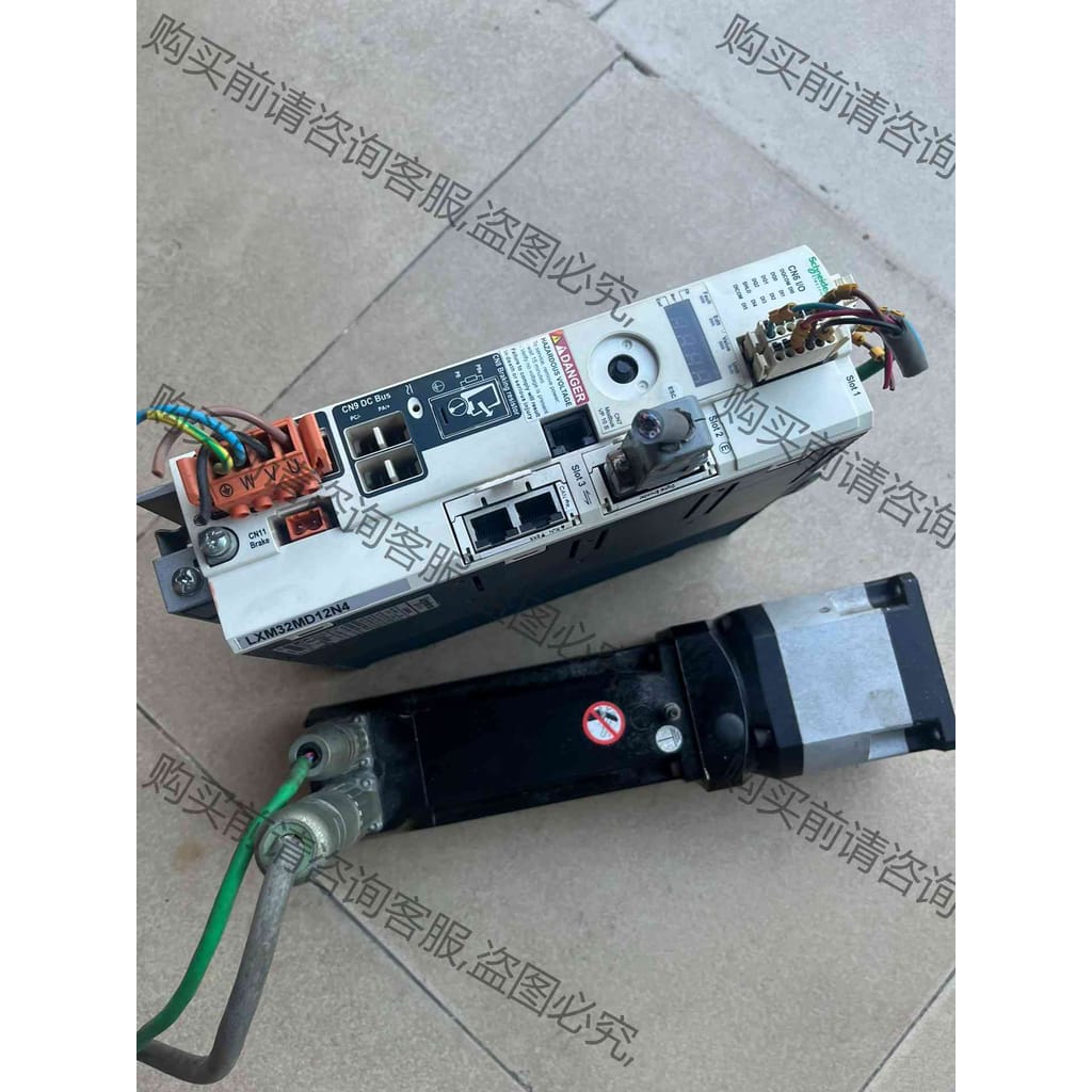 功能正常议价 施耐de驱动LXM32MD12N4，电机BSH0702P11A