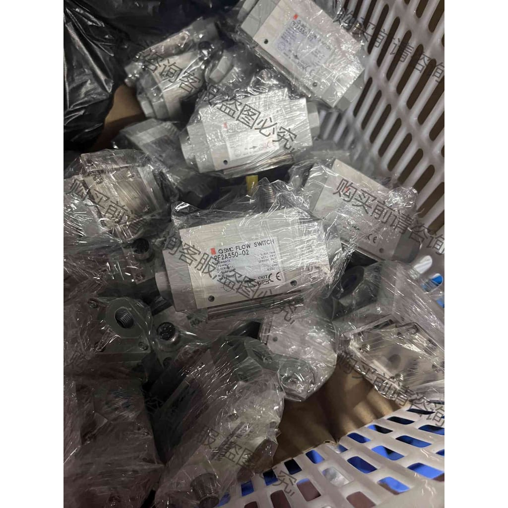 功能正常议价 SM流量开关：PF2A550-02 成色干净漂亮 价格优惠
