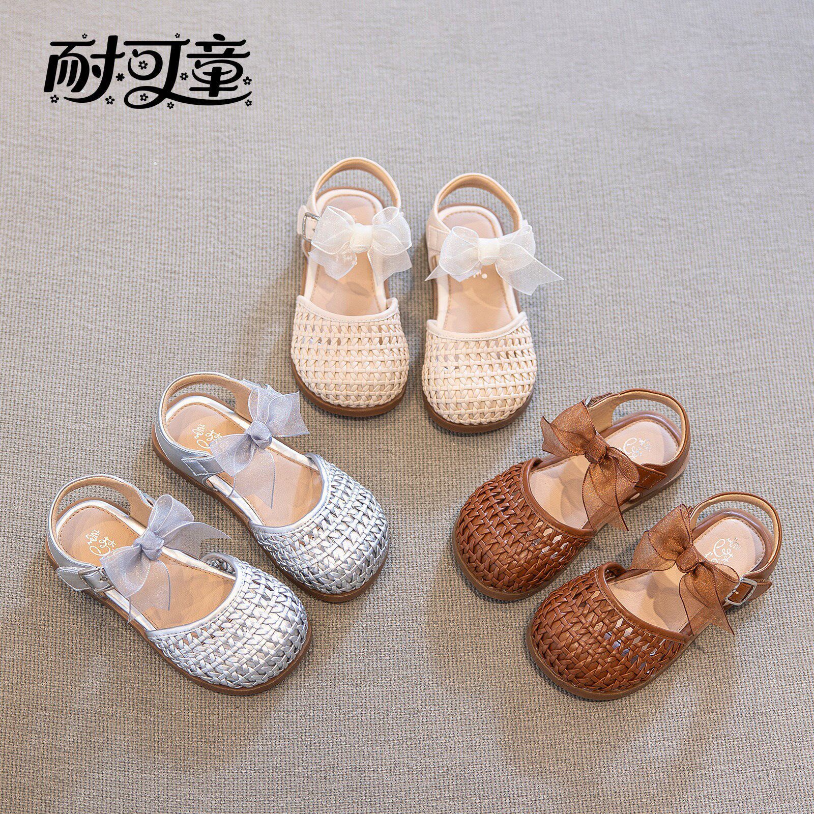 真皮女童包头凉鞋2026新款夏季儿童公主鞋女宝软底沙滩鞋罗马凉鞋