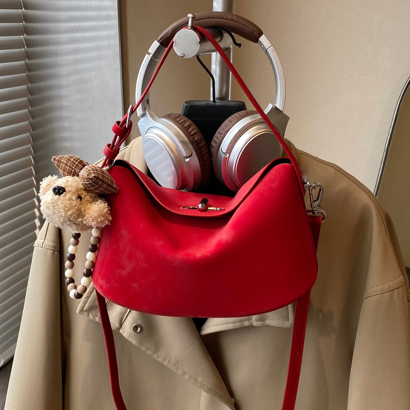 红色新年包包女2026春季新款上班小拎包轻奢小众高级感通勤斜挎包,箱包皮具/热销女包/男包,小方包,淘宝优惠券,粉丝福利购,淘宝优惠卷