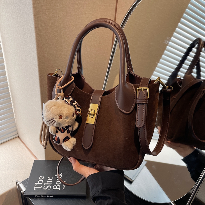 托特包磨砂单肩斜挎包