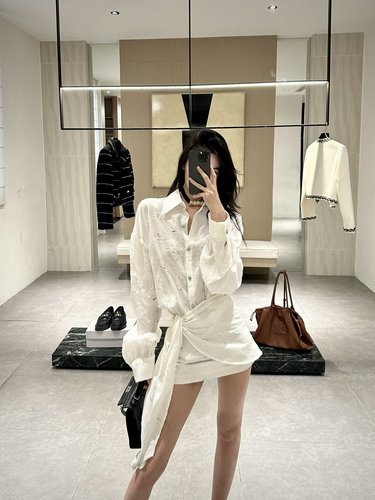 ISGRX 诺丁山春季纯欲气质简约韩风连衣裙玫瑰花镂空衬衫辣妹短裙