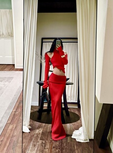 ISGRX 苏妲己 升级长袖原创设计秋冬高个子圣诞新年套装红裙气质