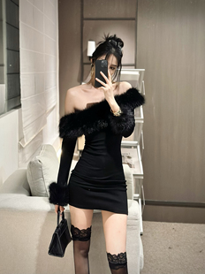 ISGRX 高光时刻 原创设计狐狸毛连衣裙圣诞节礼服年会生日裙