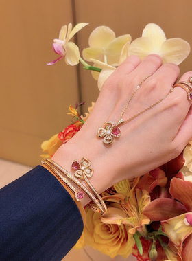 项链女款2026新款咏绽花高级感戒指轻奢小众手镯生日礼物送女女友