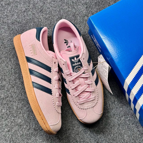 adidas originals Stadt 舒适百搭 耐磨 低帮 生活休闲鞋 JR9552