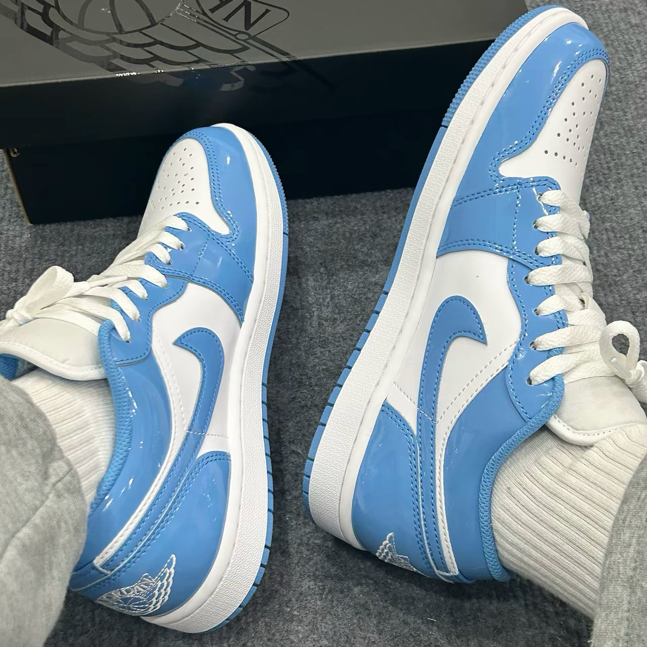 Jordan Air Jordan 1 Low 减震防滑耐磨低帮复古篮球鞋FZ3929-114