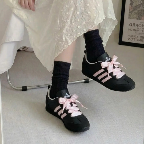 adidas VS JOG 2.0 舒适百搭 低帮生活休闲鞋 男女同款黑色KH7659