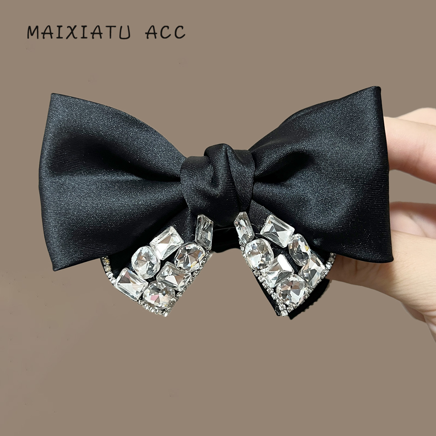 方钻蝴蝶结抓夹女后脑勺丸子头盘发鲨鱼夹子感时尚发夹发卡