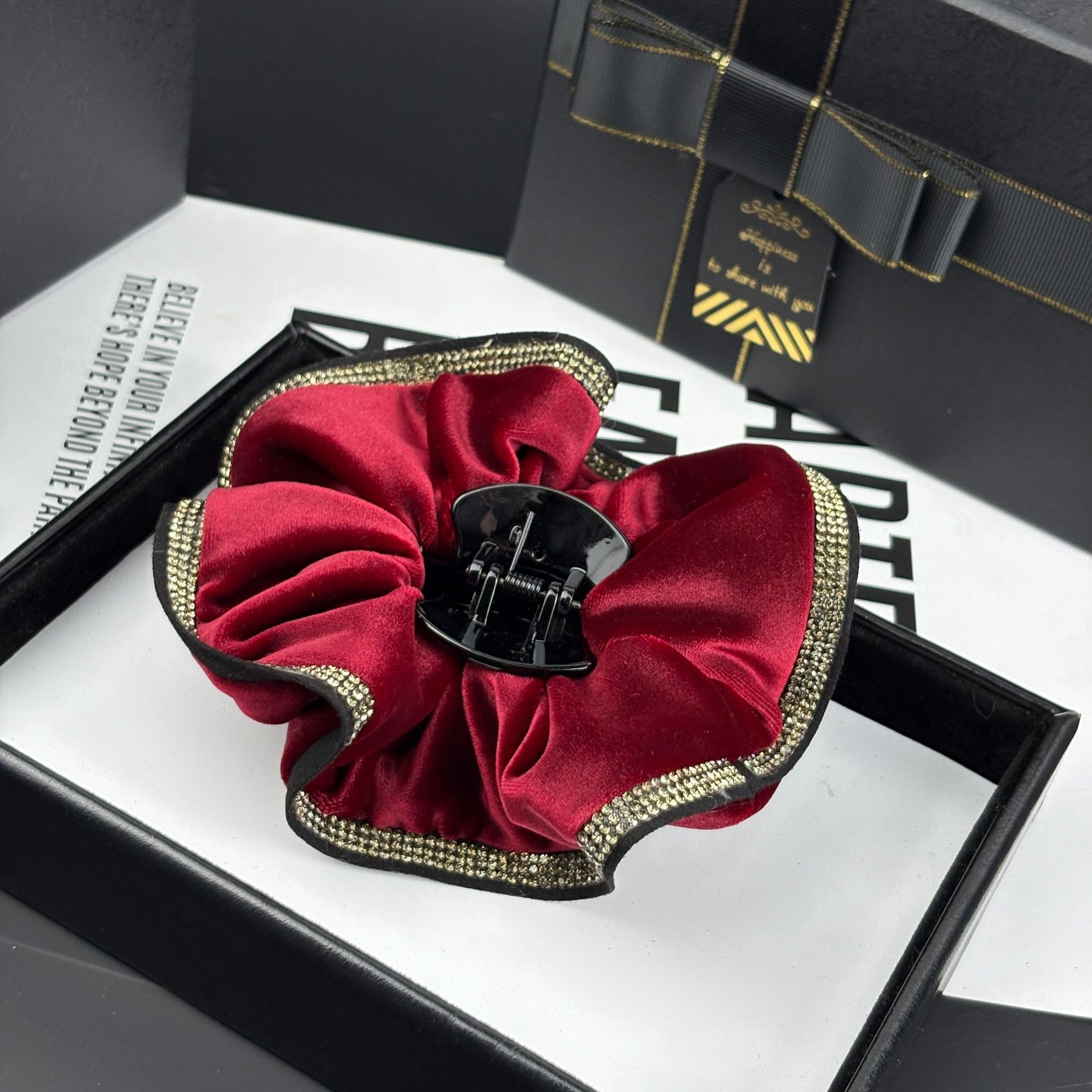 大肠圈花朵新款绒布点钻褶皱花朵小抓夹时尚绒面精品半抓夹女头饰