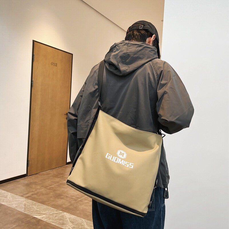 23新款大容量单肩包简约韩版可双背运动背包小众原宿风斜挎包