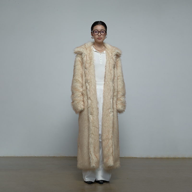 无脊椎长款加厚毛皮草大衣时尚