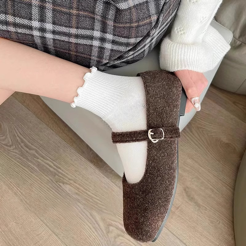 白色花边袜子女夏季薄款短中筒短袜木耳边可爱日系jk袜子配小皮鞋