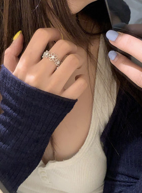2026新款轻奢蕾丝镂空花环戒指女