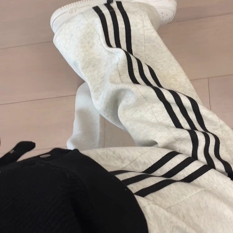 白灰色运动裤女春秋季小个子直筒阔腿裤条纹宽松bf慵懒风束脚卫裤