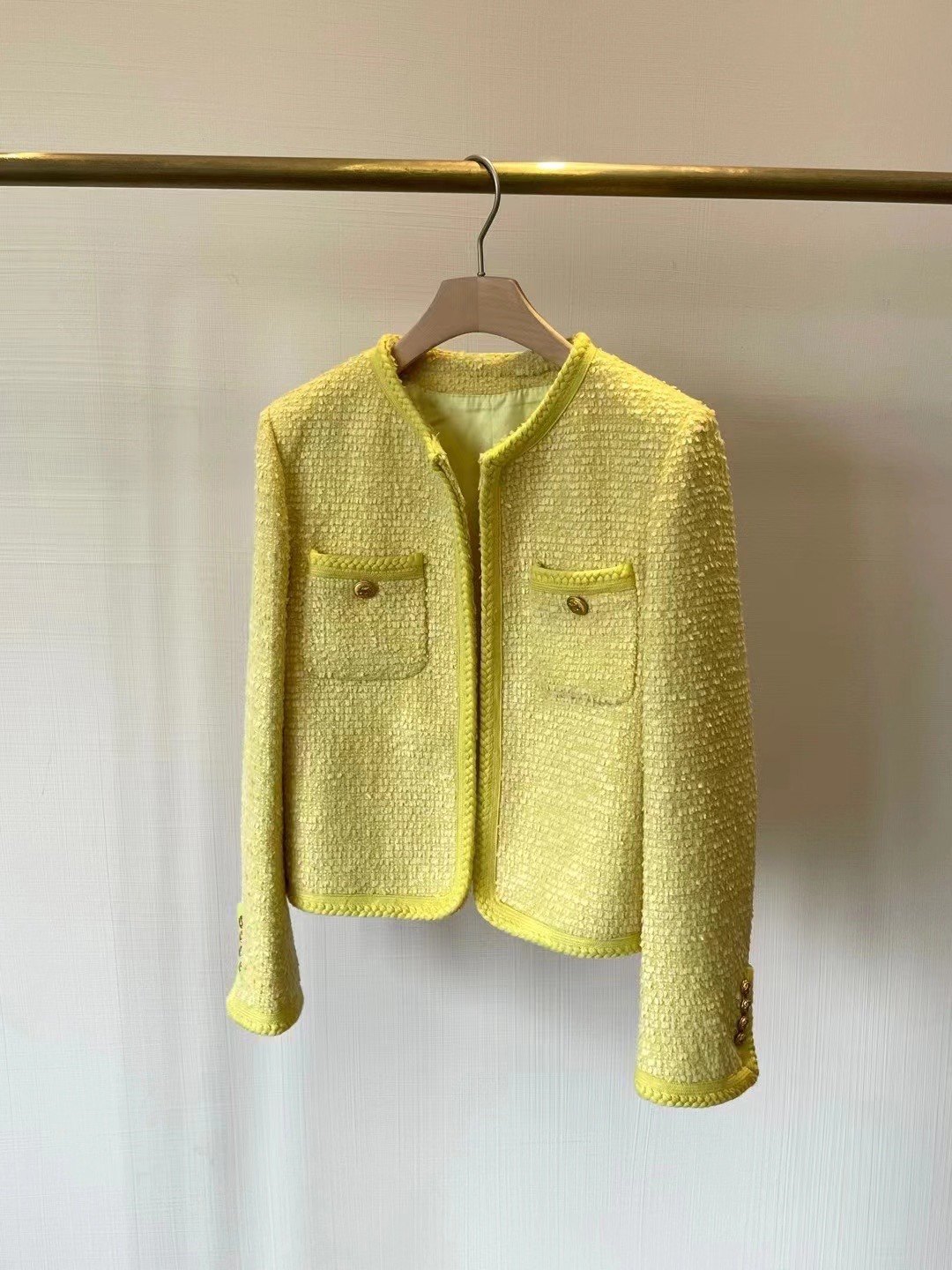 高端女装轻奢进口面料秋冬新款气质小香风外套女时尚高级感短外套