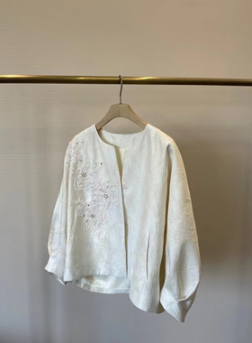 太美了！高级感满满！新款重工手工刺绣镶珠国风新中式外套女