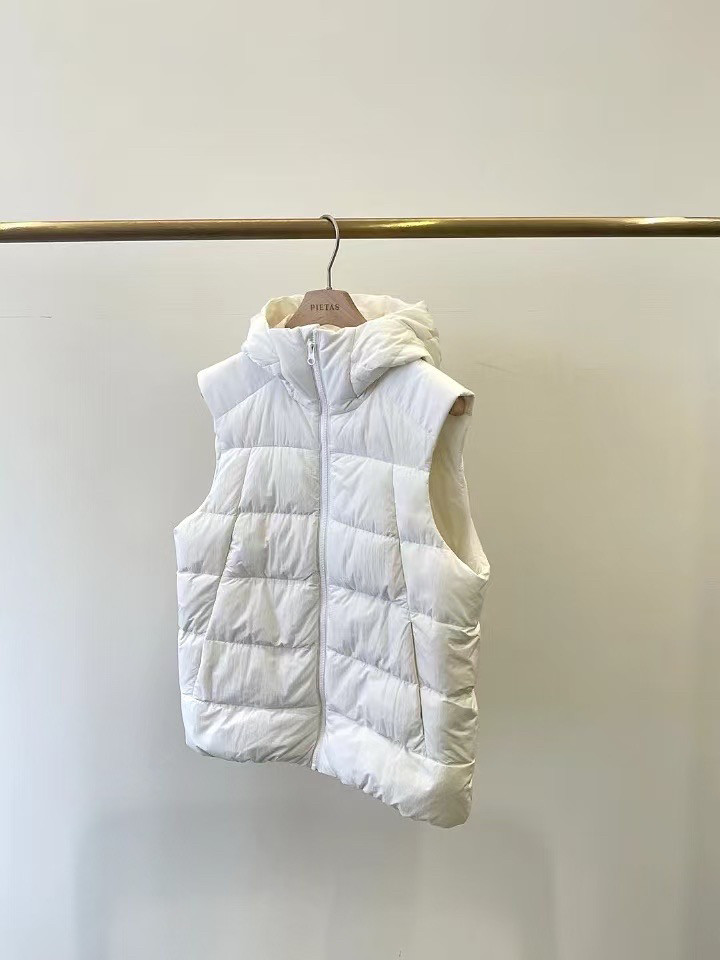MJY高端女装秋冬新款连帽白鹅绒马甲女短款宽松轻薄羽绒服外套