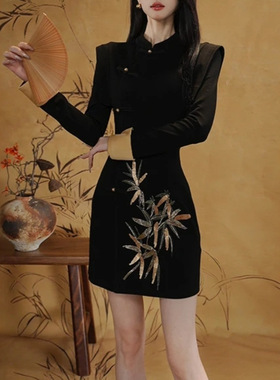 新中式连衣裙富家千金miu系穿搭2026春新款黑色重要场合漂亮裙子