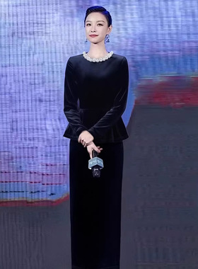 秋冬季新款法式复古丝绒连衣裙高端气质年会演出重工高级感礼服裙