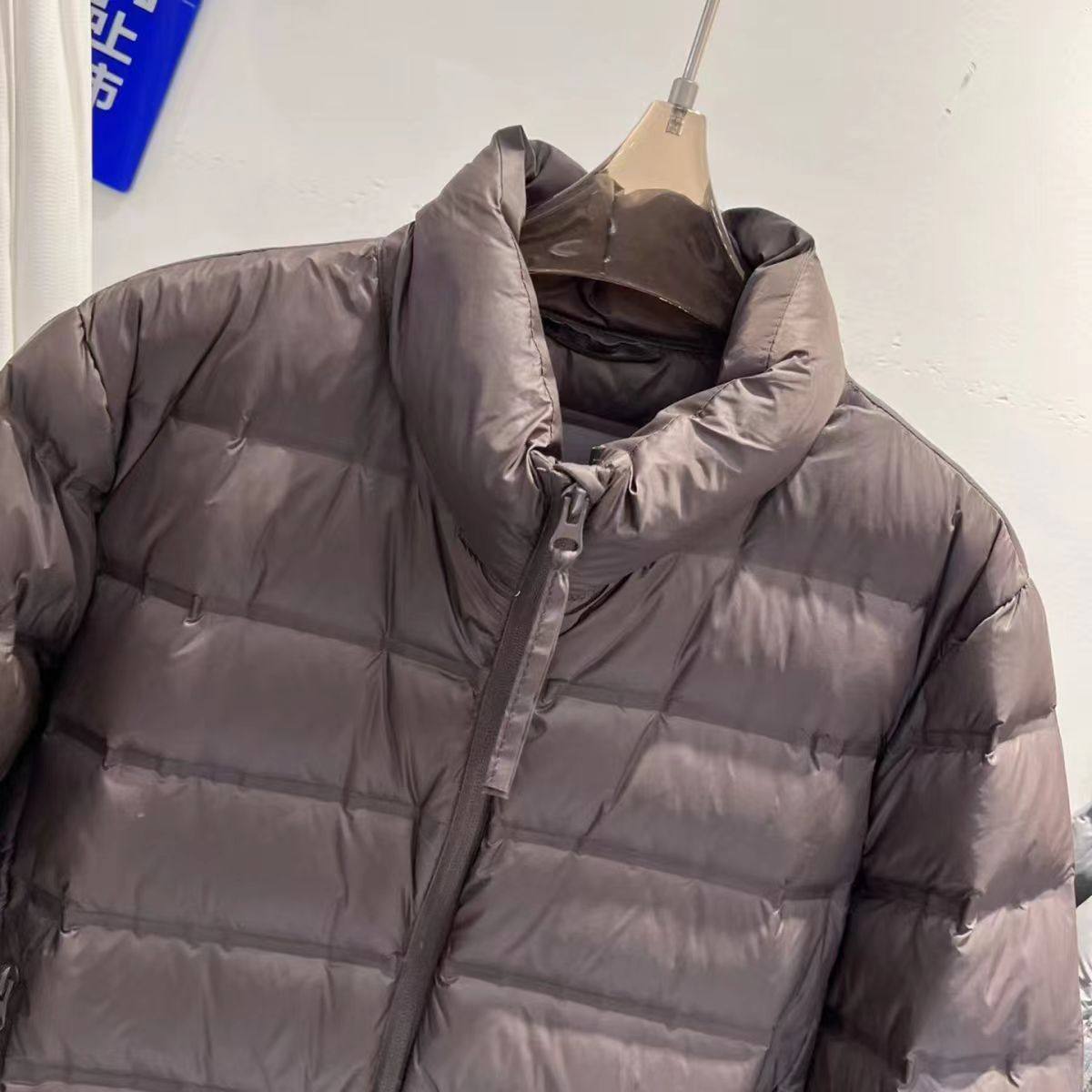 90白鸭绒短款排骨羽绒服外套女