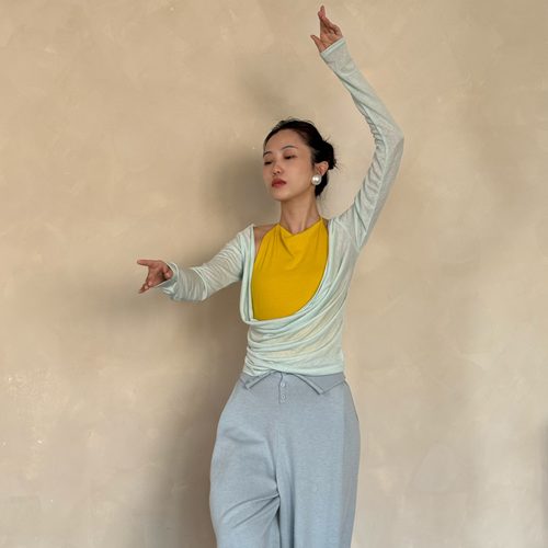 kokoyaya瑜伽罩衫天丝长袖吊带背心带胸垫针织T恤内搭两件套装薄