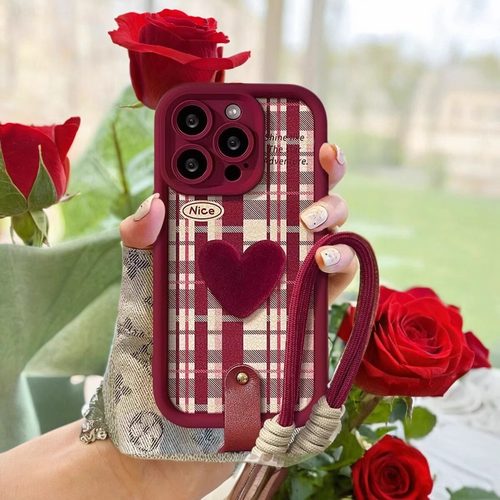 适用苹果硅胶手绳格纹爱心