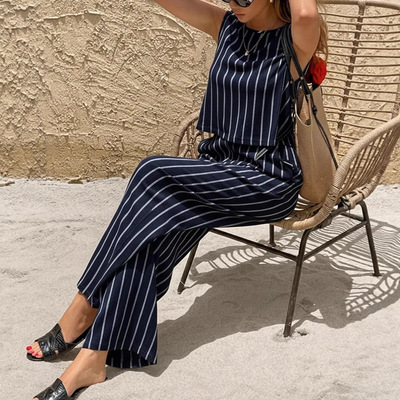 条纹背心休闲阔腿裤套装Striped vest casual wide leg pants set