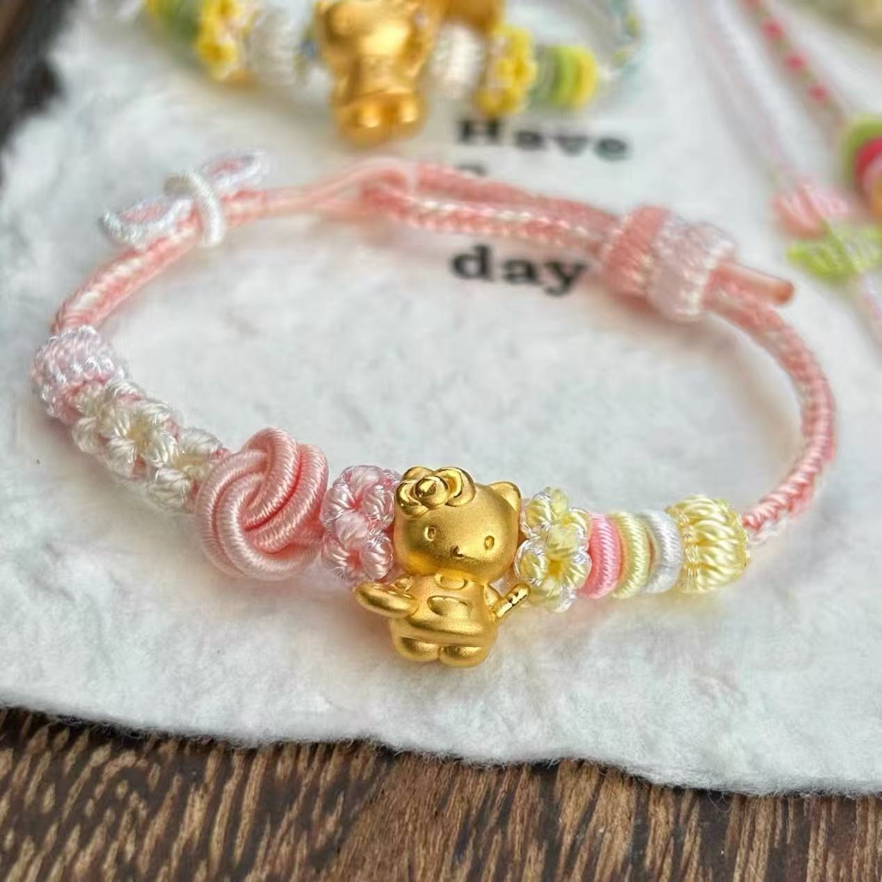 足金999睡衣hello kitty黄金画家苹果头凯蒂猫手链送礼