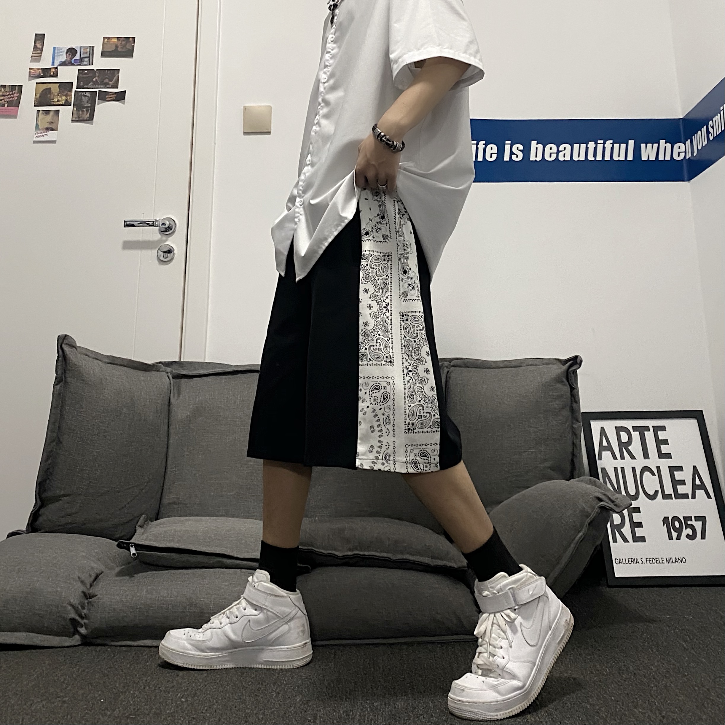 Trendy hip hop Street retro cashew flower sports casual shorts for men and women