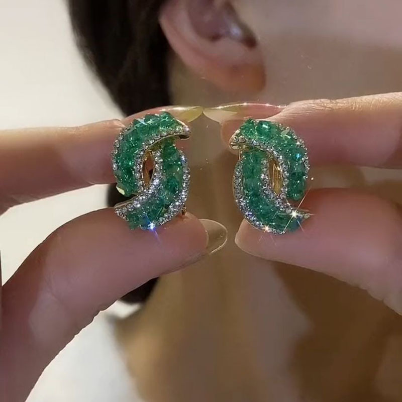 奥特莱斯品牌清仓精致小众设计镶钻几何耳环新款潮高级感耳钉耳饰