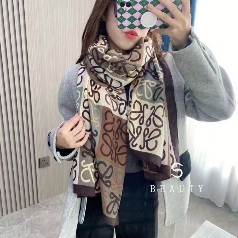 高级感棉麻围巾女新款时尚百搭长款丝巾韩版潮流披肩明星同款围脖