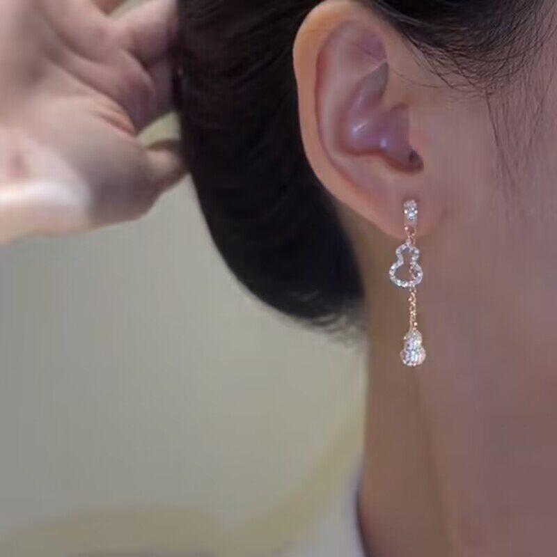 奥特莱斯折扣店撤柜清仓满钻18K金葫芦流苏耳环时尚轻奢耳饰女,金属材料及制品,金属结构件,淘宝优惠券,粉丝福利购,淘宝优惠卷