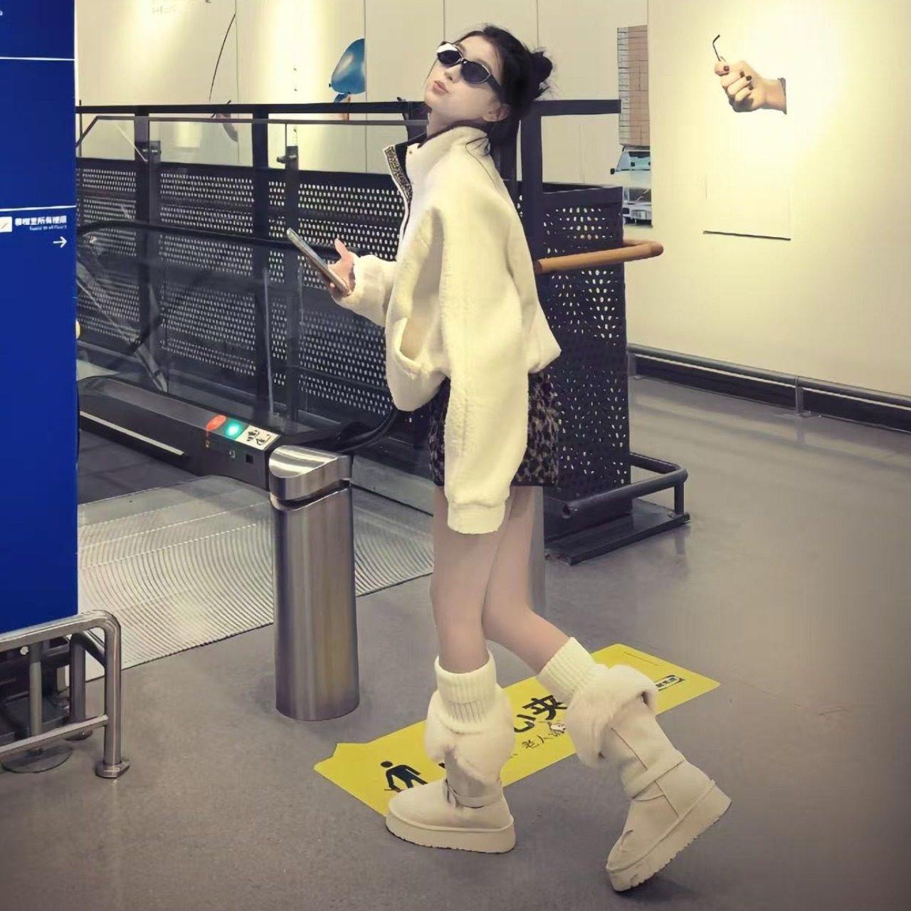 深冬季女装2026新款韩系穿搭配一整套超火巨好看的高领卫衣两件套,女装/女士精品,时尚套装,淘宝优惠券,粉丝福利购,淘宝优惠卷