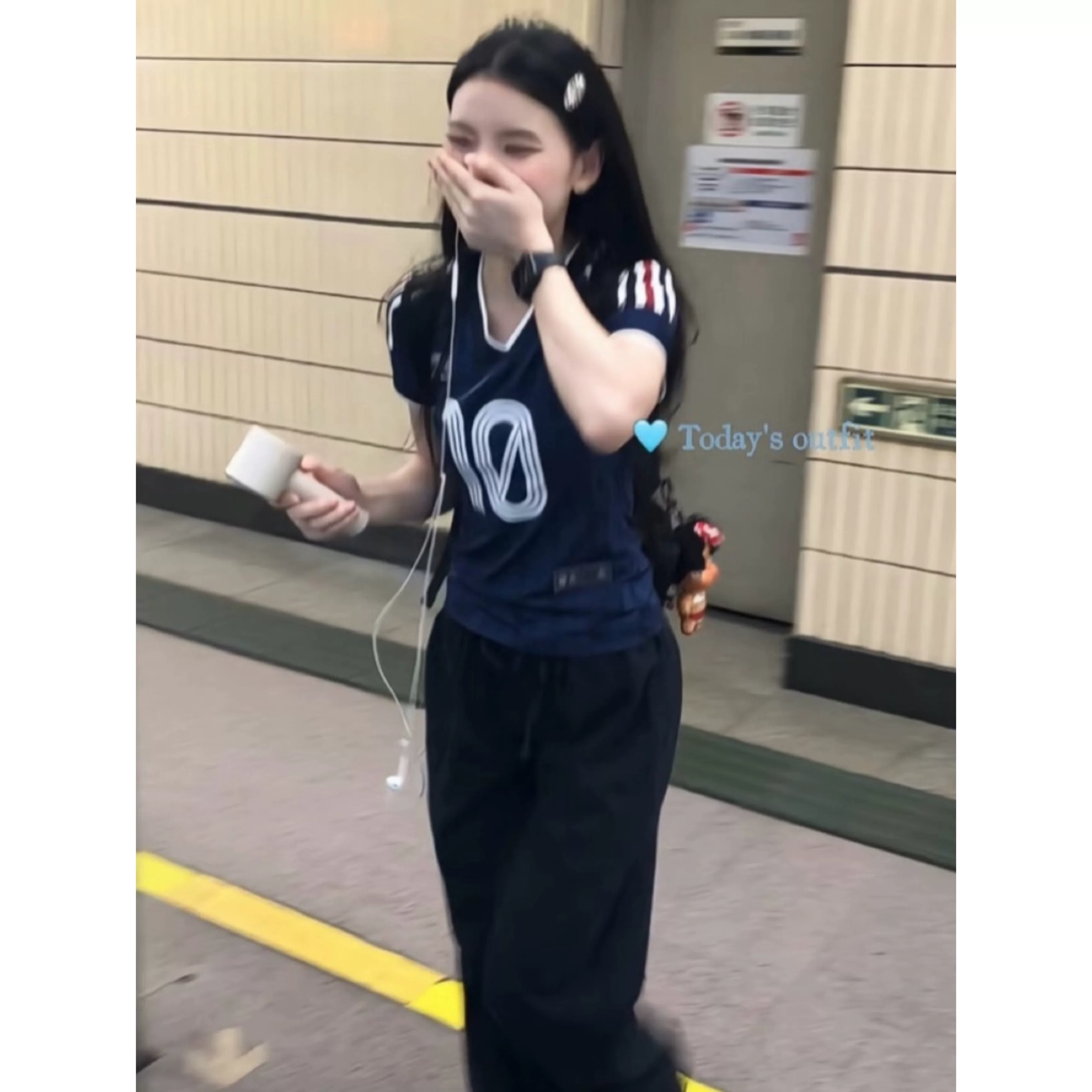 美式数字印花运动风短款上衣