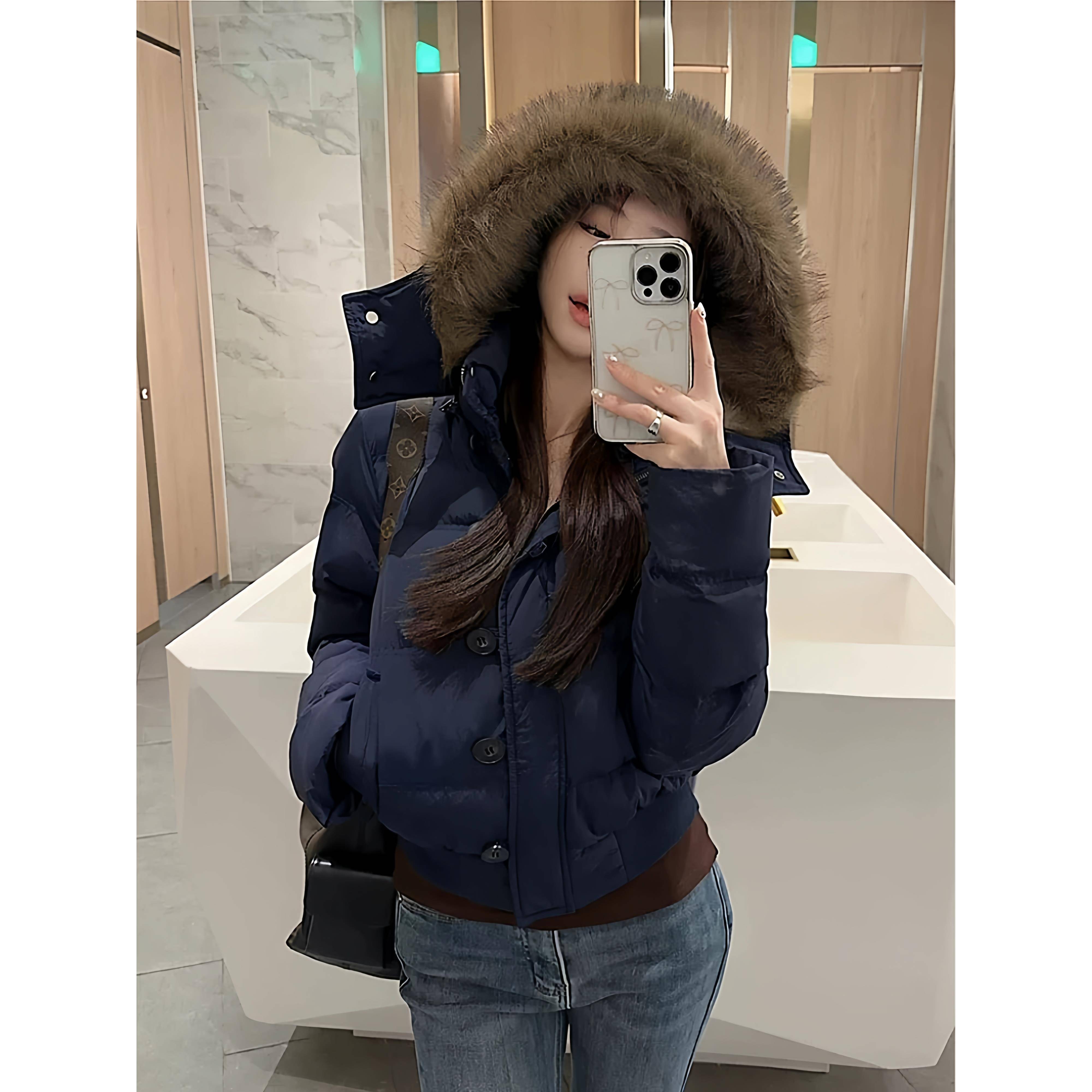 南区菲奥娜大皮领羽绒棉袄女士2025冬季新短加厚棉大衣娇小的数字