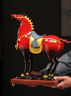 陶瓷红色将军马摆件家居客厅酒柜办公室桌面装饰高档礼品招财唐马