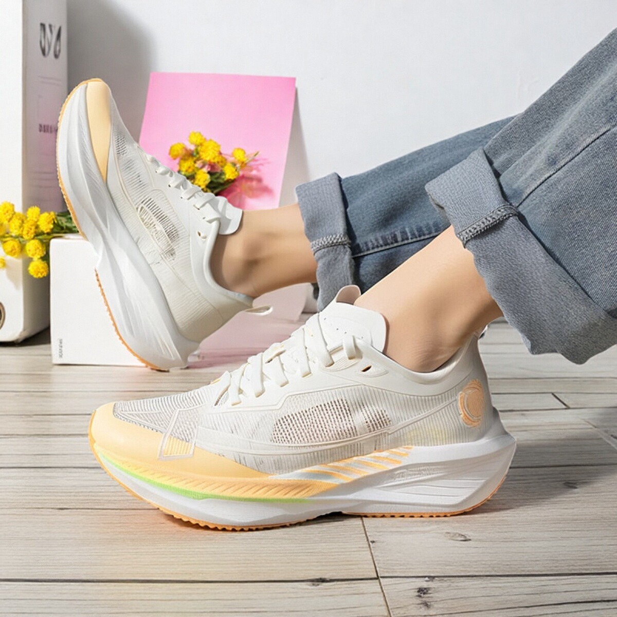 特步一体成型二代跑步鞋