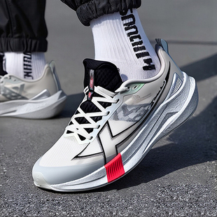 特步2000公里五代跑步鞋男鞋竞速运动鞋春季新款马拉松减震跑鞋