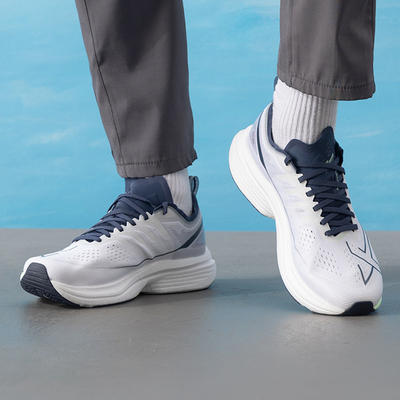 特步（XTEP）2025春秋男款一体成型3.0跑步鞋防滑轻便运动鞋马拉