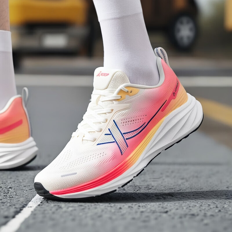 特步薄底香菜跑步鞋男鞋