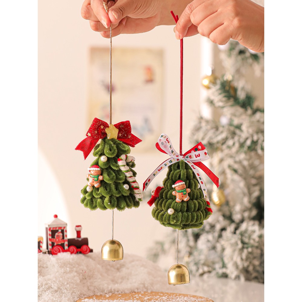 圣诞装饰品现场装饰安排圣诞树吊坠铃铛门挂花环2025新车挂