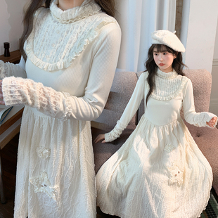 森女部落甜美蕾丝拼接长袖 A字裙冬 连衣裙女高领温柔气质百搭修身